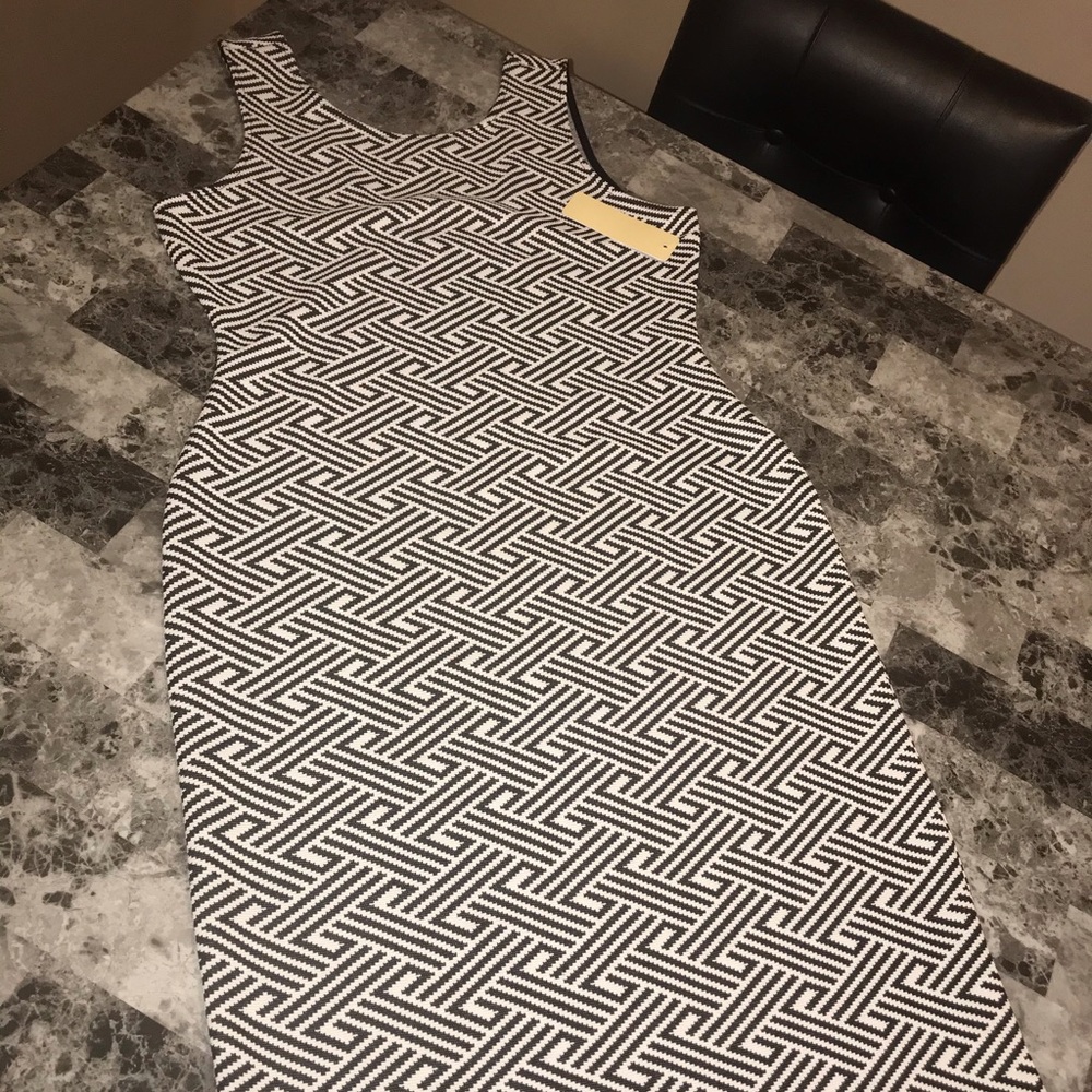 Gia Textured Midi Knit Dress